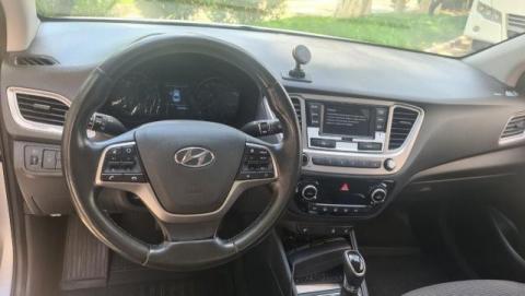 Hyundai accent 1.6