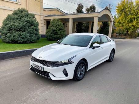 Срочно продам KIA K5