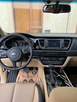 Продаю KIA CARNIVAL 8-местный