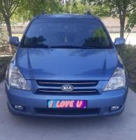 Kia carnival grand GLX