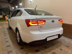 Лучший автомобиль B класса Kia Rio AT (Европейская версия)