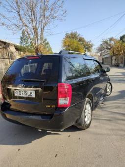 Kia Carnival Limited