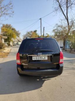 Kia Carnival Limited