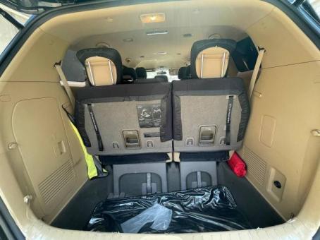 Kia Carnival Grand Dubai Edition