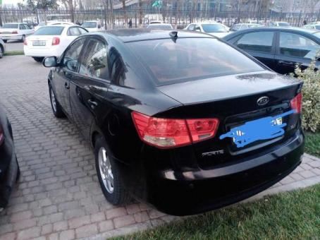 Kia forte 2008 год пробег 280 тыс, бензин, цена 9000