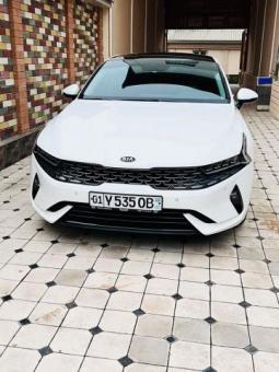 Kia k5 белы цвет