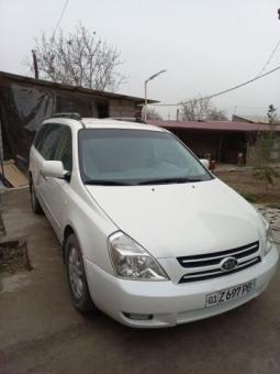 Продам свой KIA Carnival