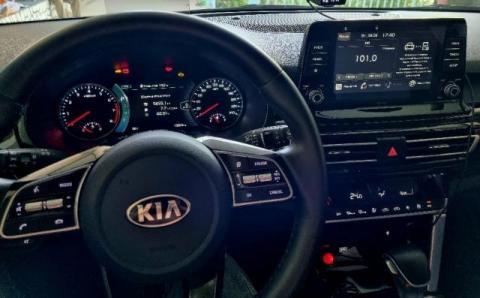 Kia Seltos Premium