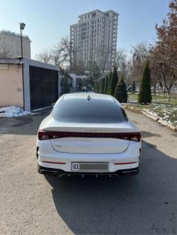 Продаю почти новую KIA K5