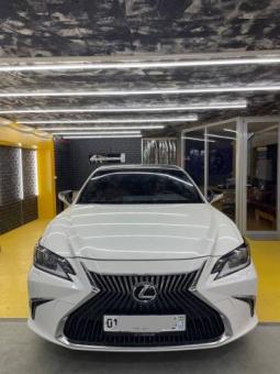 Lexus ES 350 full 2019 год