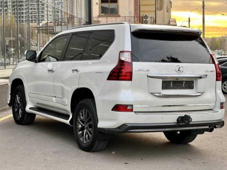 Продается Lexus GX460