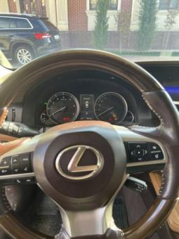 Продается LEXUS ES250