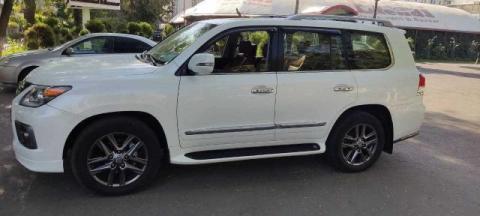 Lexus lx570 sport plus