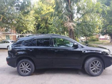 Срочно продам машину LEXUS RX 350 год 2007