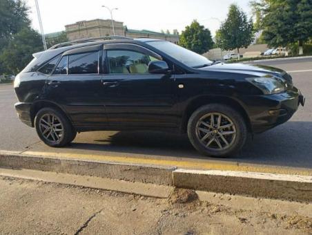 Срочно продам машину LEXUS RX 350 год 2007