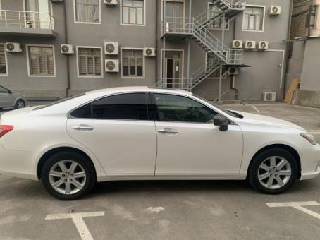 Lexus ES 350 amerekanka