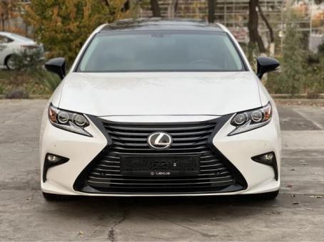 Lexus ES200 full options!