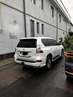 Lexus gx 460 sotiladi 2019 yil 40000 km xalol ozimizi moshina