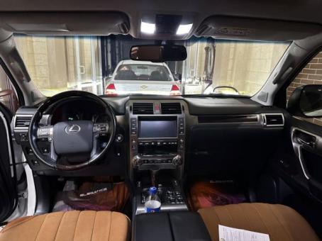 Lexus GX 460 sotiladi 2019 yil 59000 km  full option белый жемчуг