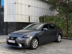 Lexus IS 300 Hybrid