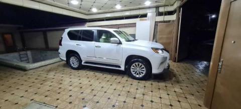 Продается идеальный Lexus GX 460.