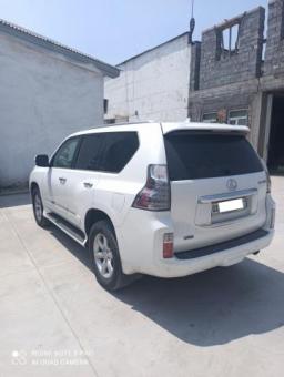 Продается LEXUS GX460