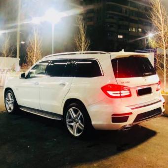 Mercedes Benz GL500