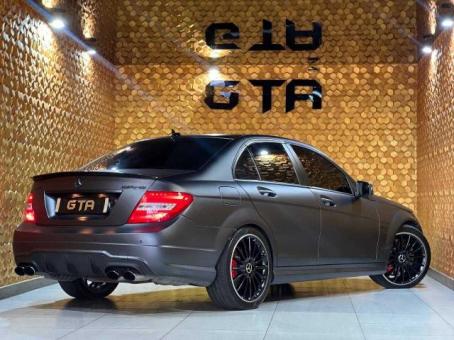 Продается Mercedes Benz C6.3 W204 AMG