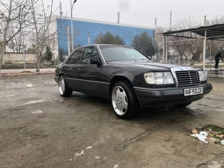 Мерседес W124 E230