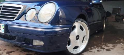 Продам Mercedes Benz W210, 2001г.  E 240