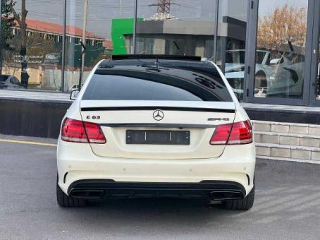 Mercedes Benz w212 E63 AMG