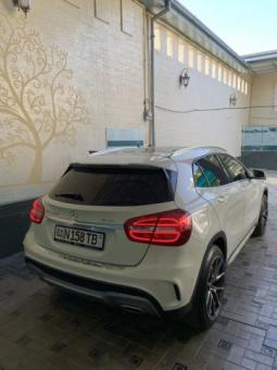 mercedes benz GLA 250