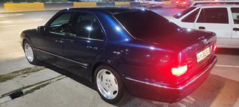 Продам Mercedes Benz W210, 2001г.  E 240