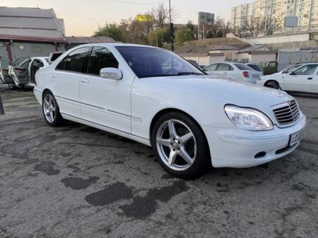 Mercedes benz s320 w220 Sotiladi