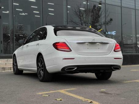 Продается Mercedes Benz E200 W213