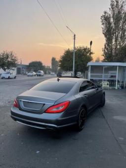 Mercedes Cls 5.5 amg juda arzon narxda yoki barter bor