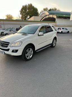 Mercedes-Benz ML350