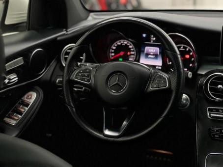 Mercedes Benz GLC300 4 Matic