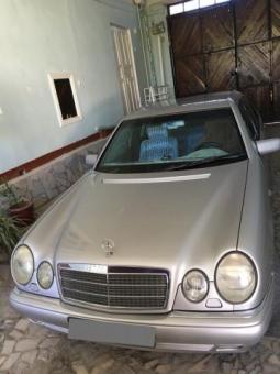 Mersedes Benz  W210 Avantgarde E230