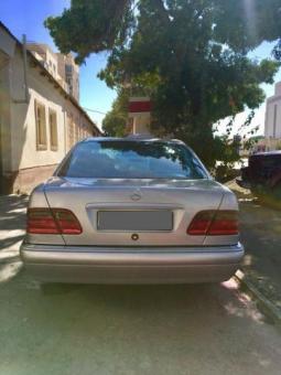 Mersedes Benz  W210 Avantgarde E230