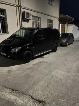 Mercedes Vito 639 Black Piano Qilingan