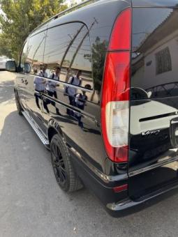 Mercedes Vito 639 Black Piano Qilingan