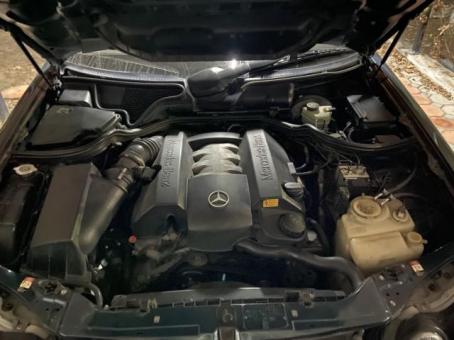 Продам Mercedes-Benz E240