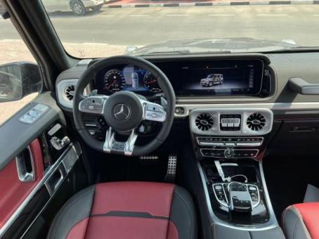 Mercedes-Benz AMG G63 Объем двигателя 4.0