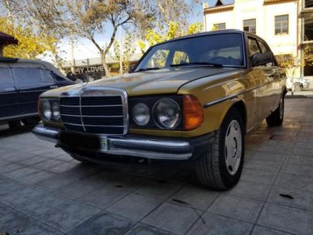 Mercedes Benz w123.