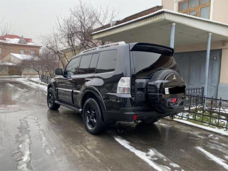 Mitsubishi Pajero 2007