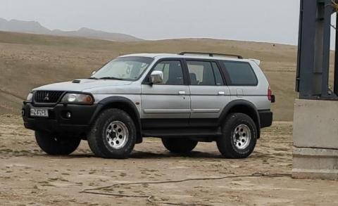 Pajero sport с двиг. bmw v8