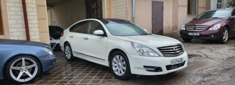 Nissan teana sotuda