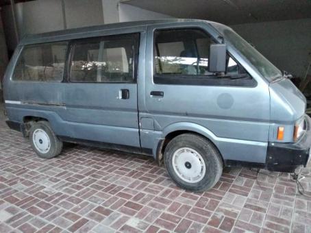 Nissan Vanette grey-blue