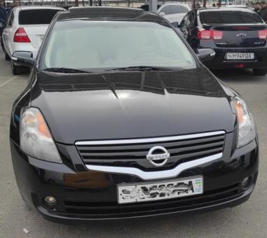 Nissan altima  2008 йил.